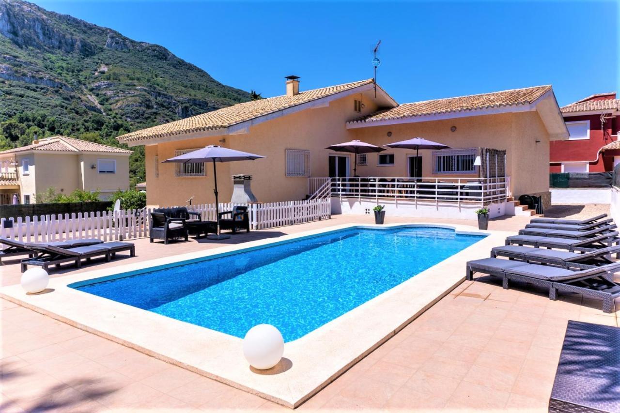 Villa Montesol La Drova Екстер'єр фото